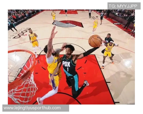 马祖拉称赞A西蒙斯全面表现带领球队做出正确决策